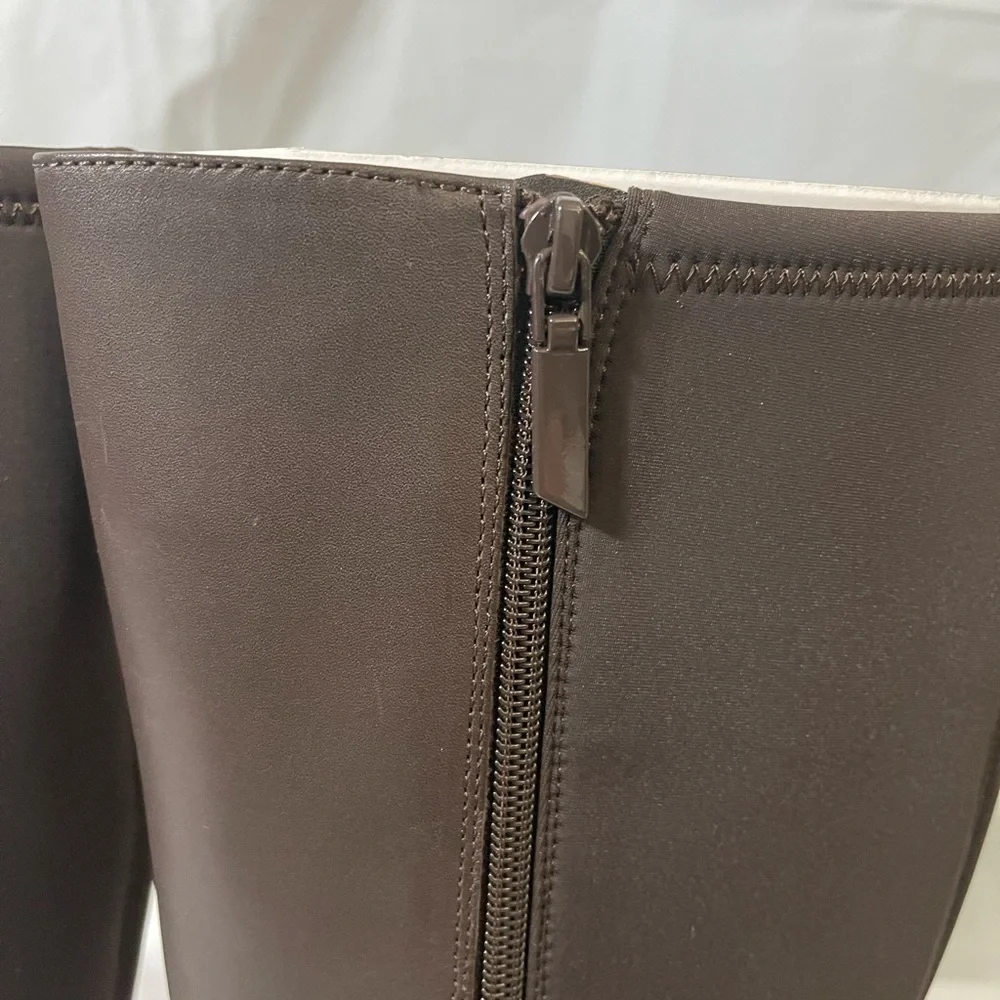 Calvin Klein women’s boots, new in box size 7 - Picture 3 of 11